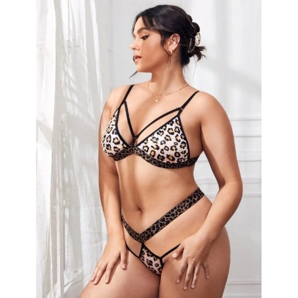 14 Plus (1X) Leopard Cut-out - Stretch Harness Lingerie Set